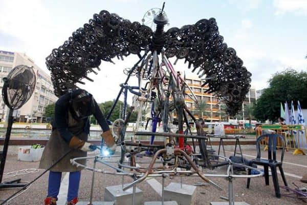 Recycled Art Interview #10: Nirit Levav 12 • Interviews • Recyclart nirit_levav_11