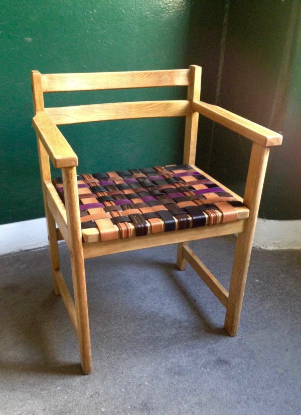 recyclart.org-leather-belt-seat1