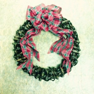 Christmas Wreath From Recycled Twisted Steel Ribbon 1 &bull; Recycling Metal