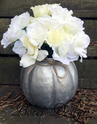 recyclart.org-easy-fall-paper-mache-pumpkin-container-or-vase