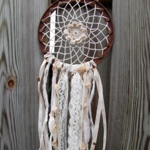 Recycled Coffee Can Rims Into Dream Catchers 1 &bull; Recycling Metal