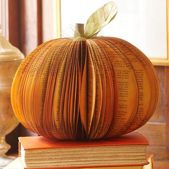 5 Great Upcycled Pumpkin Ideas For This Halloween! 3 • Home & décor • Recyclart recyclart-org-5-great-upcycled-pumpkin-ideas-for-this-halloween-03