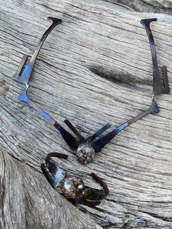 Dinosaur Bone Necklace & Bracelet 3 &bull; Upcycled Jewelry Ideas