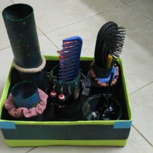 Diy: Accessories Storage From Recycled Toilet Paper Rolls 5 &bull; Recycling Metal