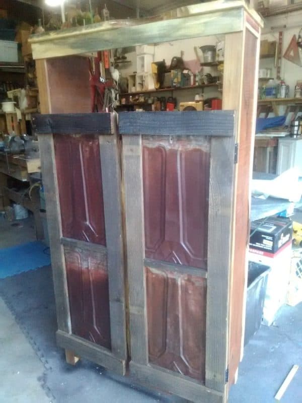 Vintage Metal Roof Shingles 1 &bull; Home & d&eacute;cor