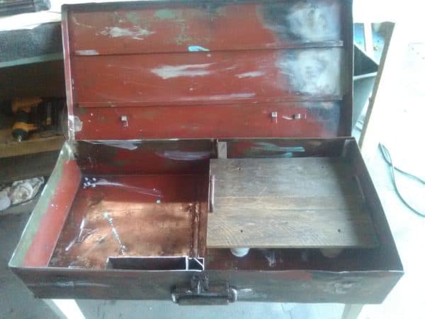 Vintage Metal Tool Box Coffee Table 3 &bull; Recycled Furniture