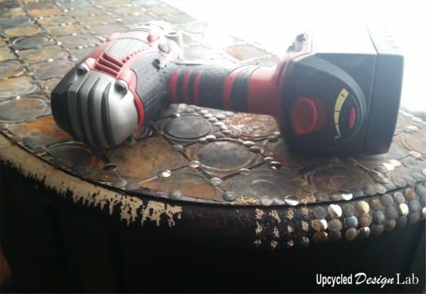 Upcycled Tin Can Lid Table Top Cover Up - Episode 4 of Dogs Vs Cats 7 &bull; Recycled Furniture