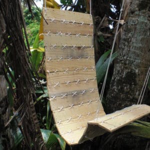 Outdoor Pallet Hanging Chair 3 &bull;