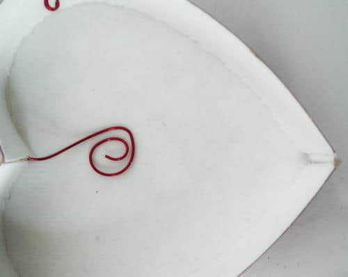 Use craft wire to make the limbs and neck of your Sweetheart Dolls.