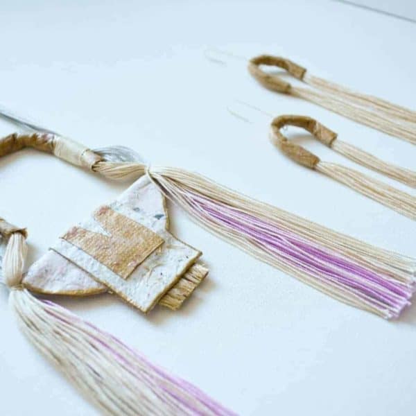 Eco Factor&iacute;a Sustainable Paper Designs 7 &bull; Recycling Paper & Books