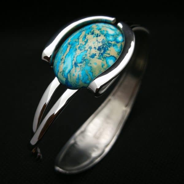 From Trash to Fashion, Upcycled Cutlery Into Jewels 5 &bull; Upcycled Jewelry Ideas