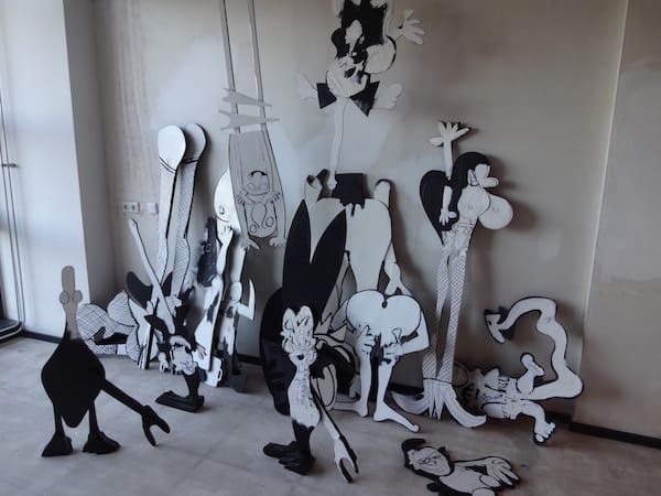 Na Fijen Finerikken 2 • Recycled Art • Recyclart Na Fijen Finerikken 1 • Recycled Art