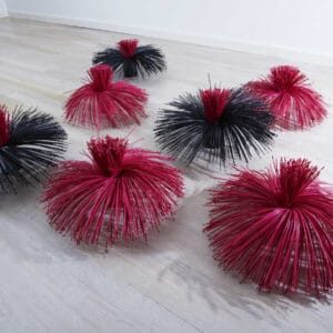 Nadia-Martinez-Seguimos-conectándonos-Wire-and-plastic-8-x-15-x-15-inches-2010