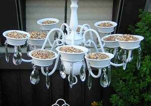 bird-feeder-chandelier