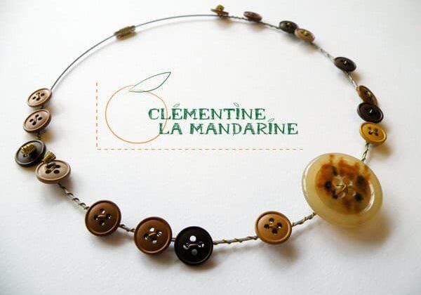 button_necklace1