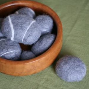 felted-rocks1