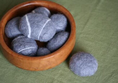 felted-rocks1