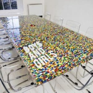 legotable-550x366