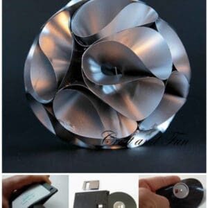 Christmas ball made ​​with recycled materials 1