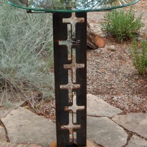 recyclart.org-cross-bar-hieght-table