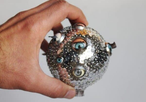recyclart.org-eye-ball-ornament-03