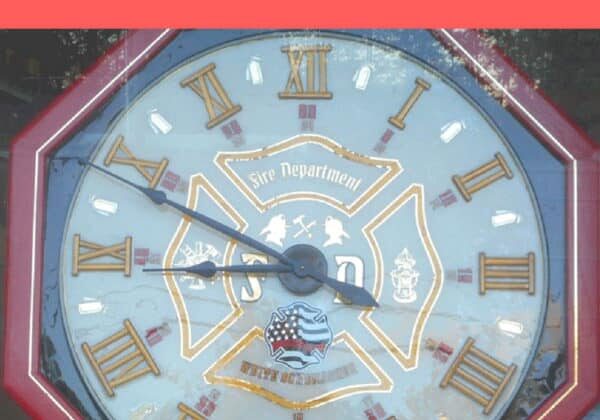 recyclart.org-dp-fire-department-clock-ted-03