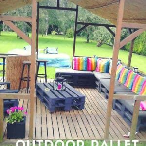 recyclart.org-pallet-terrace-01