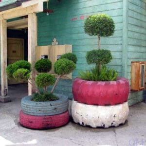 tire-planters1