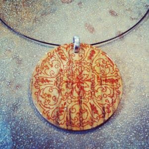 tbd_scrapwood_pendant