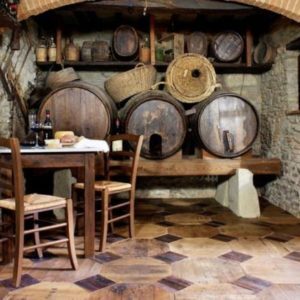 wine-barrels-parquet