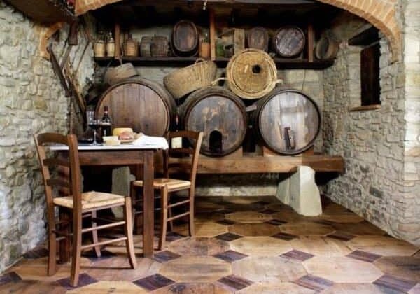 wine-barrels-parquet